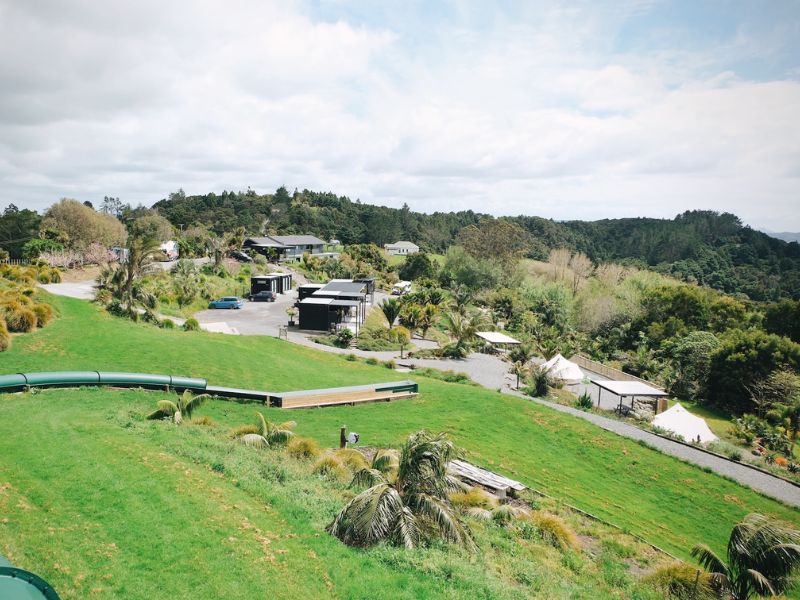 eco pods & glamping 2